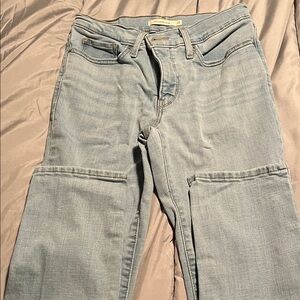 Levi's Women's Light Blue Straight Leg Jeans